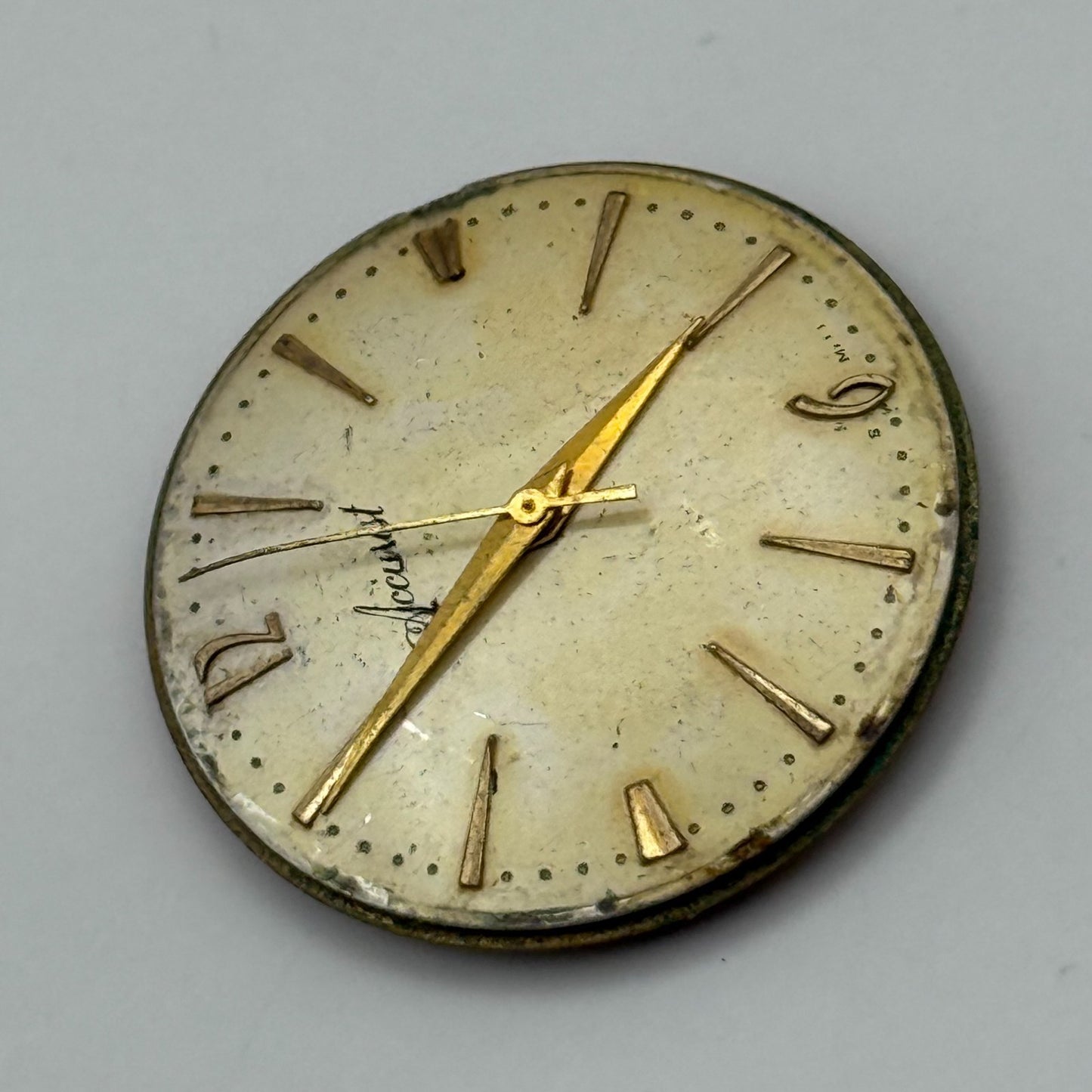 Accurist ETA 2390 Watch Movement Manual Wind Vintage Swiss Parts Repair 29.7mm