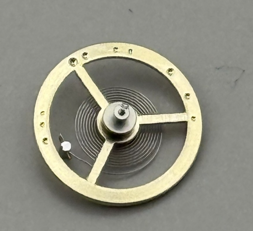 EB 1333 Balance Wheel Complete And Spring  8¾’’’ 118 Watch Movement Parts NOS