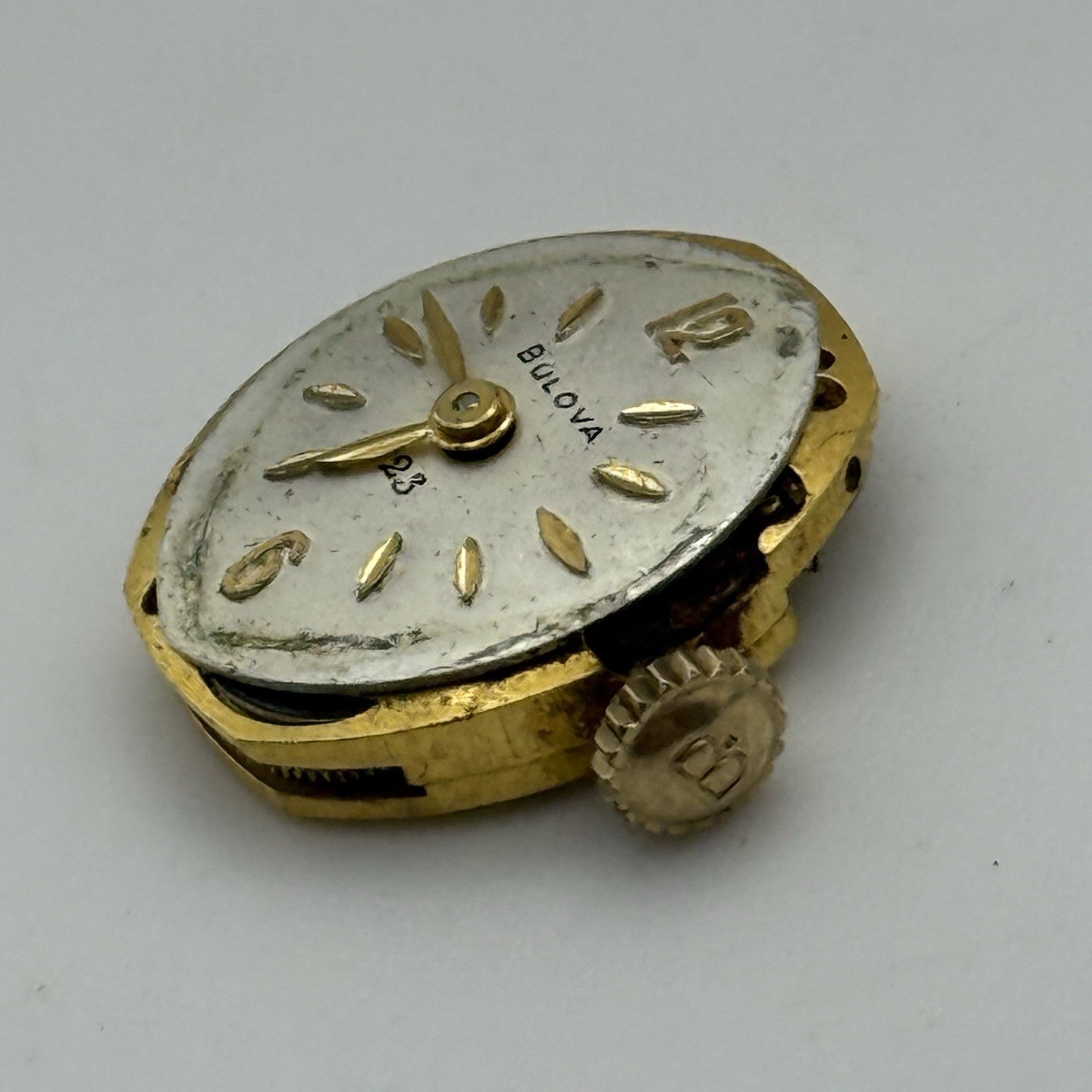 13.1mm Vintage Ladies Bulova 5AT Manual Wind Swiss Watch Movement PARTS REPAIR