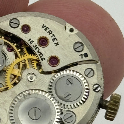 19.7mm Vertex Revue 78 Manual Wind Watch 15 Jewels Movement Swiss Vintage PARTS