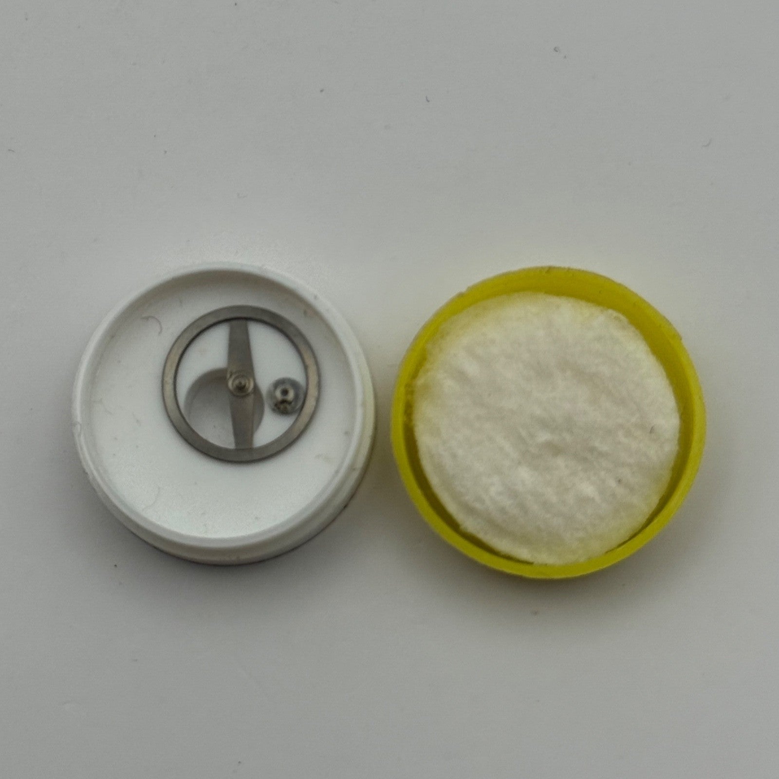 BRAC 107 Balance Complete 10 1/2''' Renata 705 Watch Movement Parts Vintage