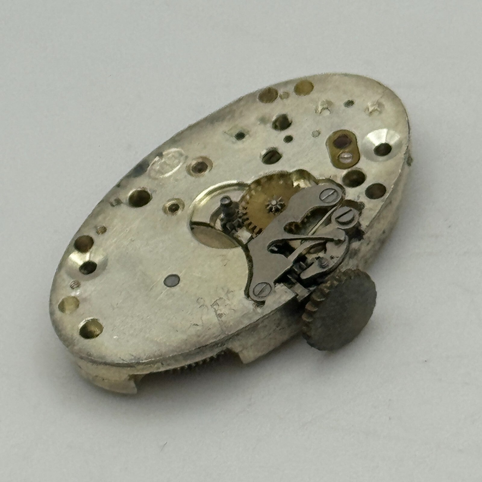 14.7mm ETA Oval 15 Jewels Swiss Manual Wind Watch Movement Vintage PARTS SPARES