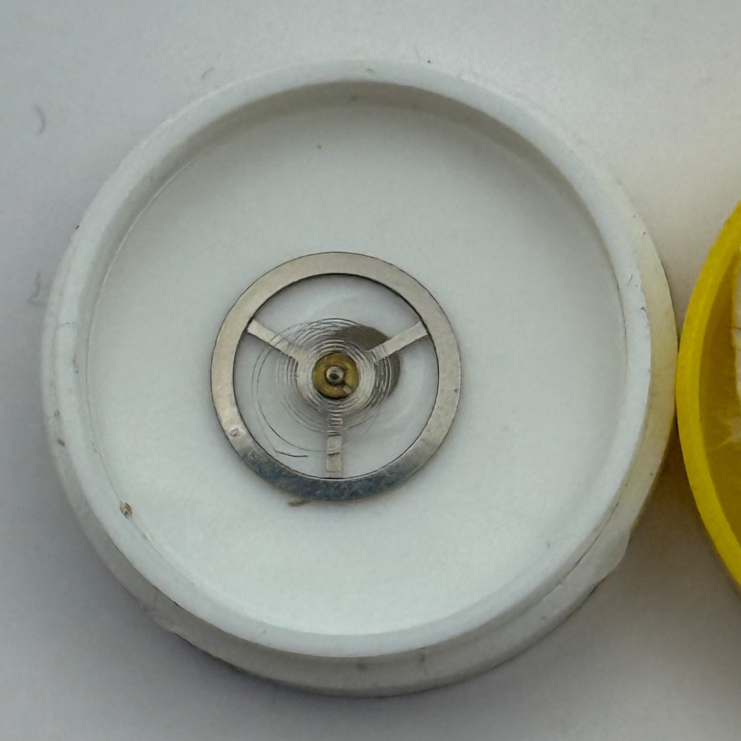 EB 8340 8341 Balance Complete 6 3/4''' Renata 1401 M Watch Movement Parts