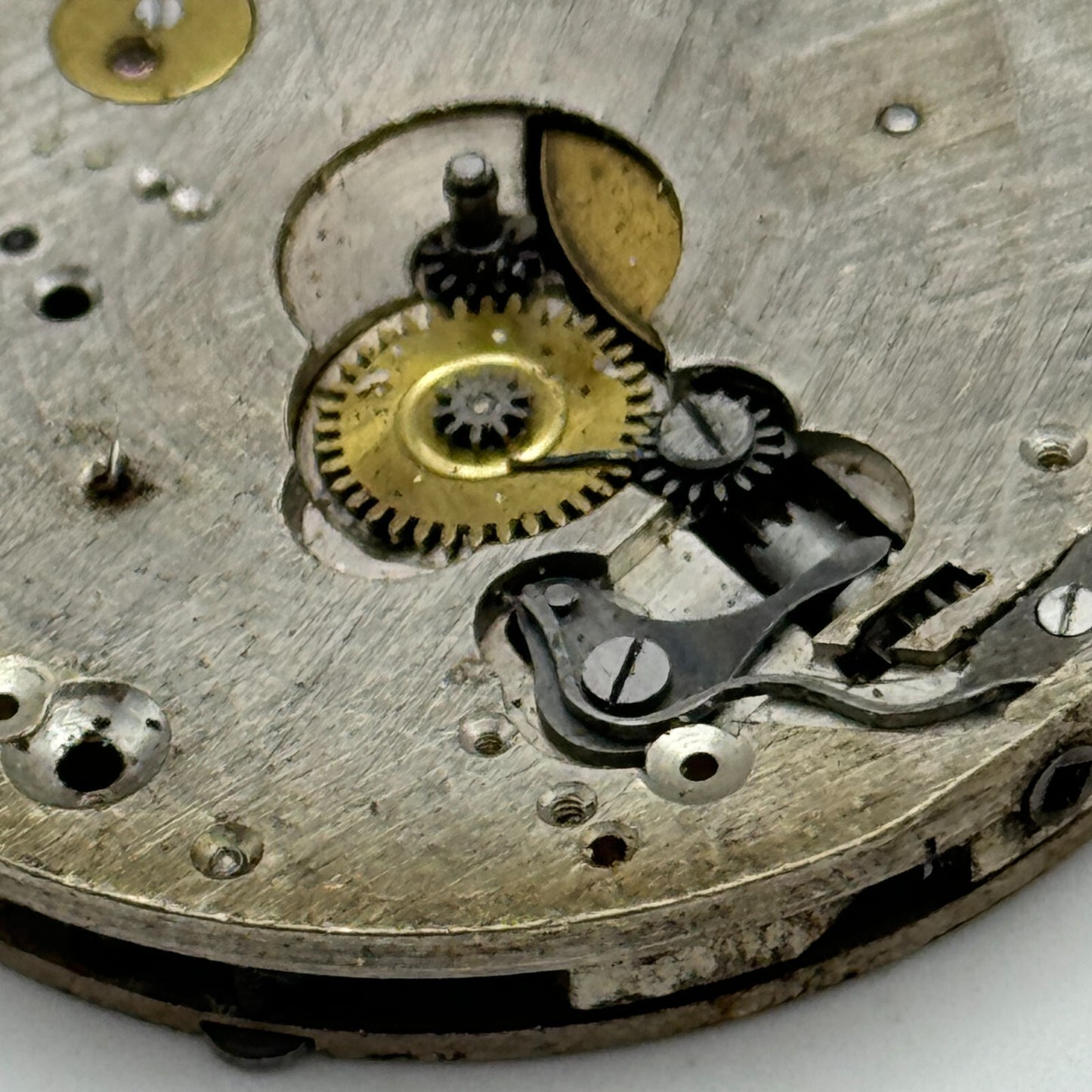 43mm Unidentified 15 Jewels Swiss Vintage Pocket Watch Movement PARTS SPARES