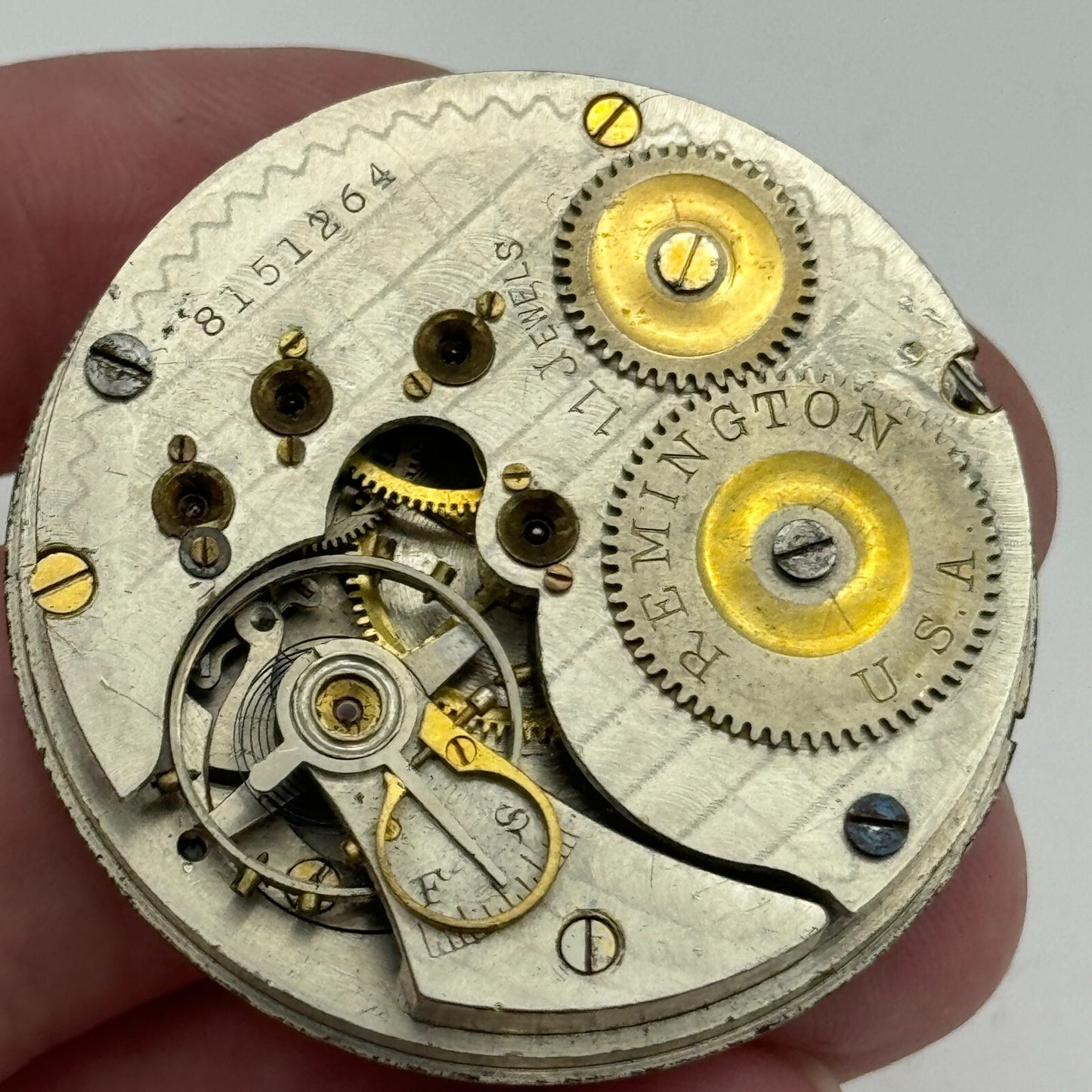 43.1mm Antique Remington USA 11 Jewels Hunter Pocket Watch Movement PARTS SPARES