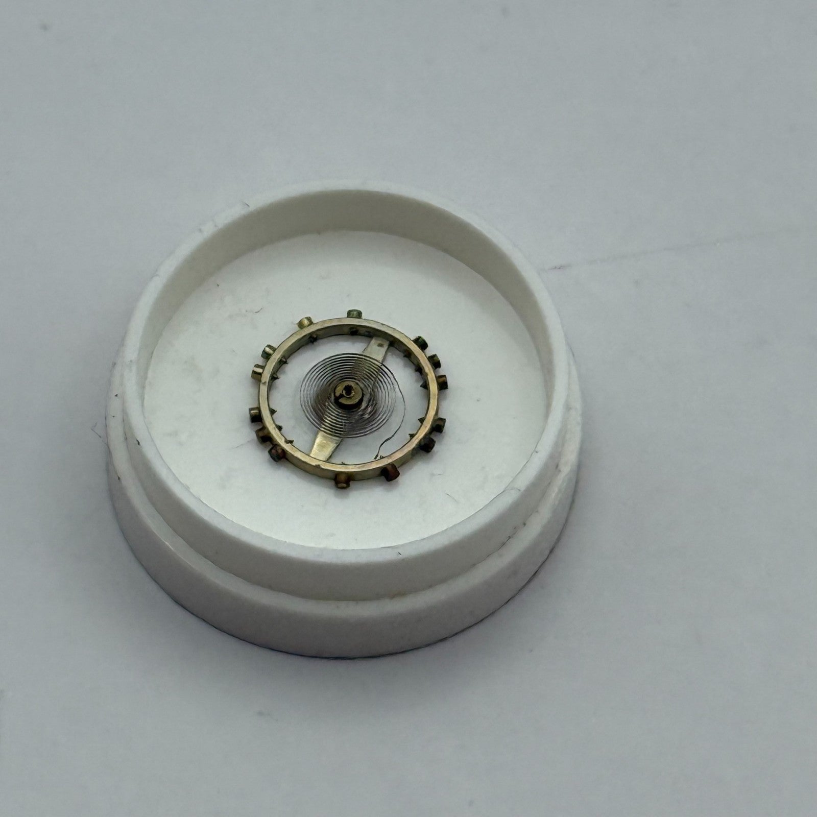 FEF 370 371 Balance Wheel Complete And Spring  176 Watch Movement Parts NOS