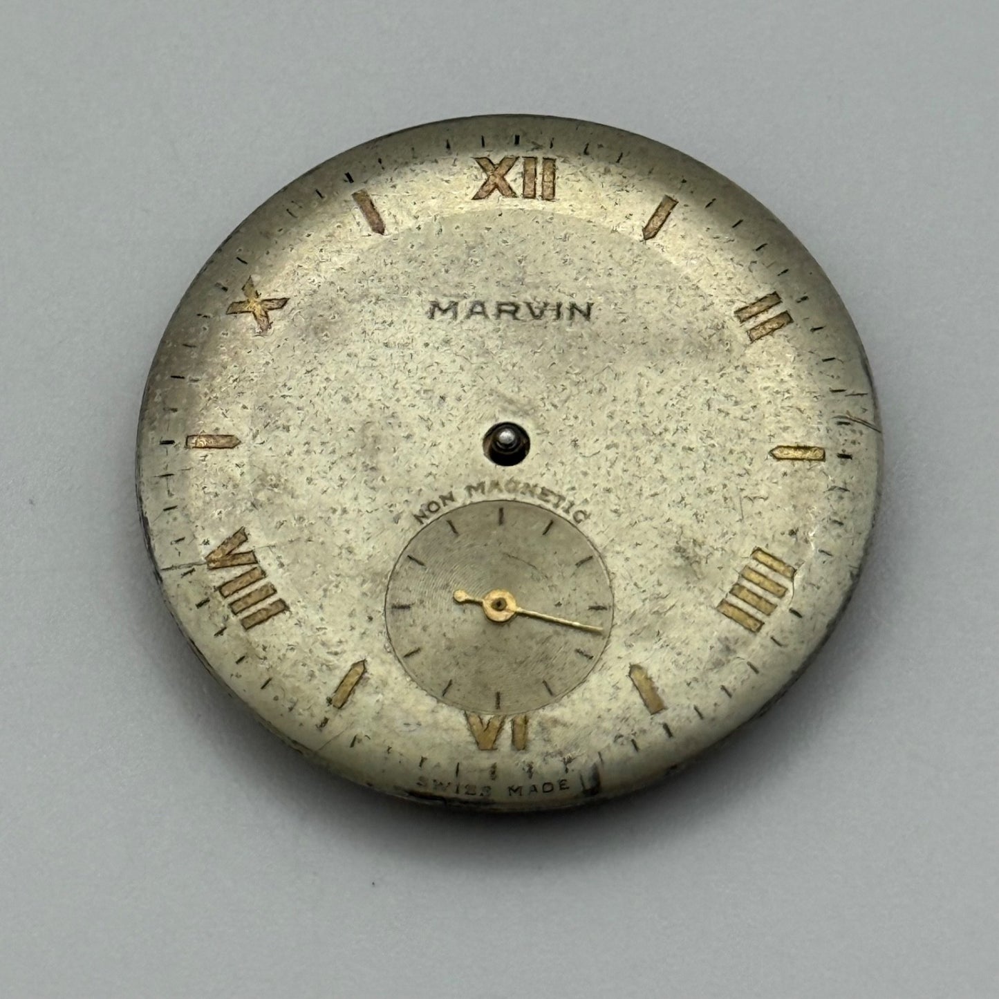 Marvin 520 Watch Movement Manual Wind 17J Vintage Swiss Parts Repair 28.4mm