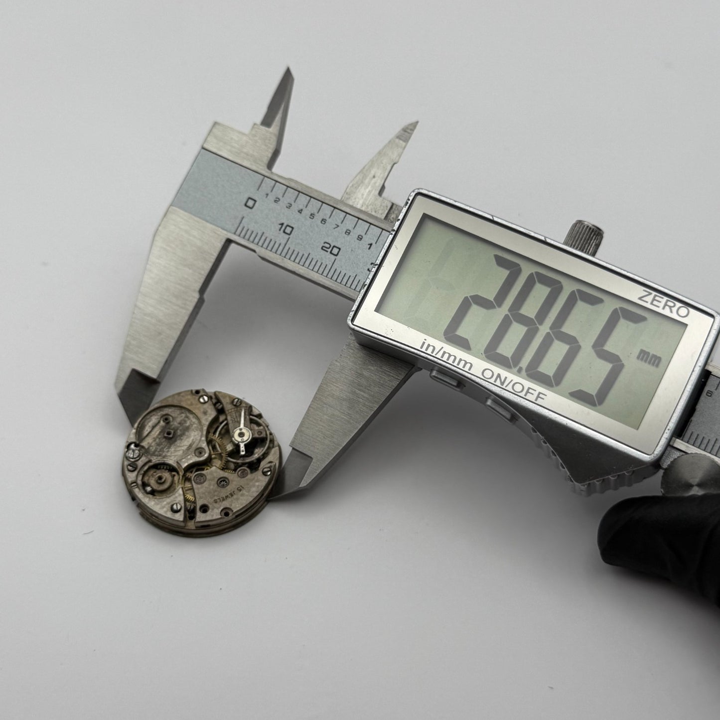 FEF Trench 15 Jewels Watch Movement Manual Wind Vintage Parts Repair 29.5mm