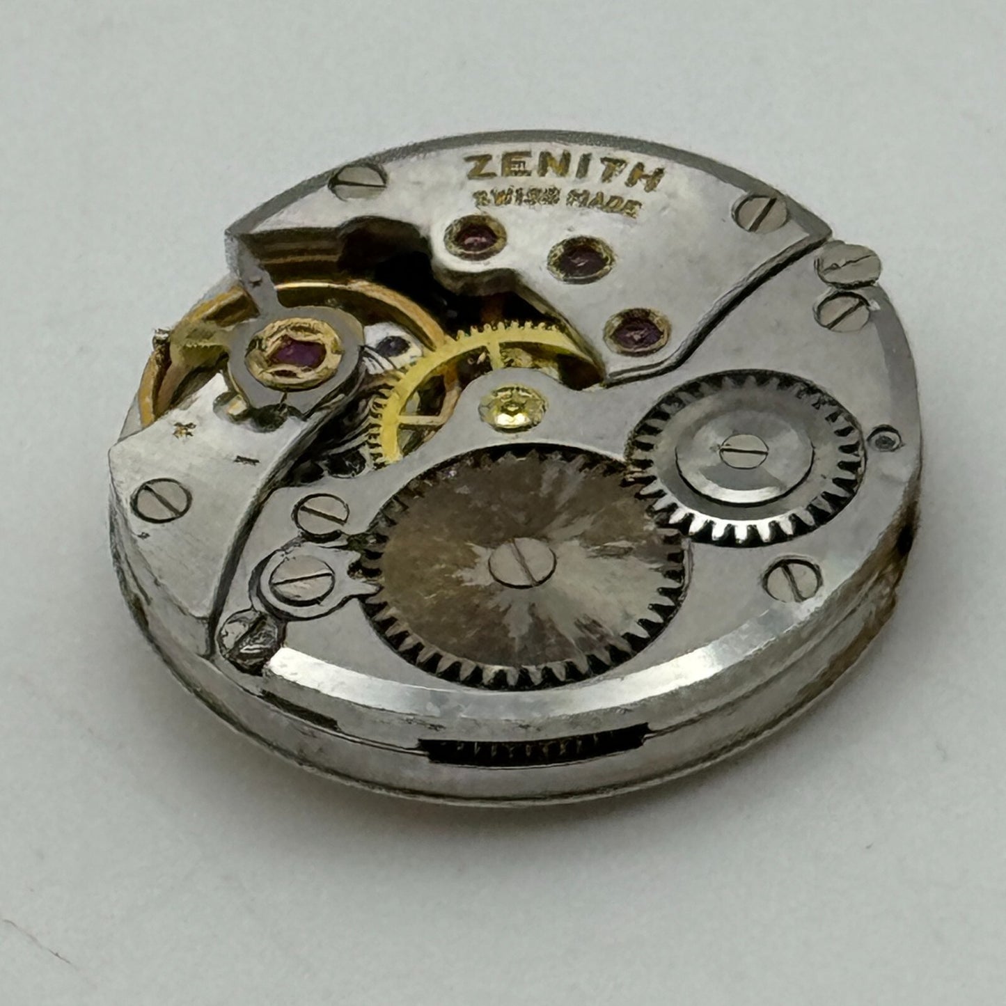 19.7mm Ladies Zenith Cal 88 Manual Wind Watch Movement Swiss Vintage PARTS SPARE