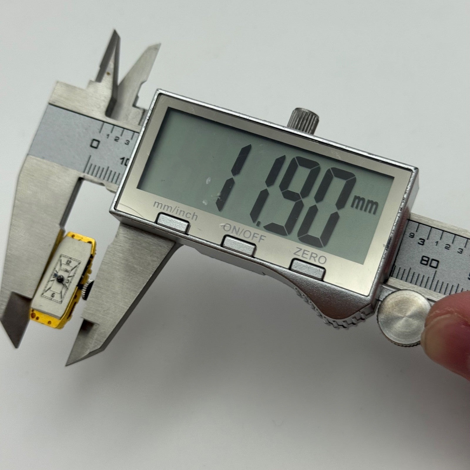 9mm Running  Lucien Piccard LP 37 Baguette Tank Watch Movement Manual Wind PARTS