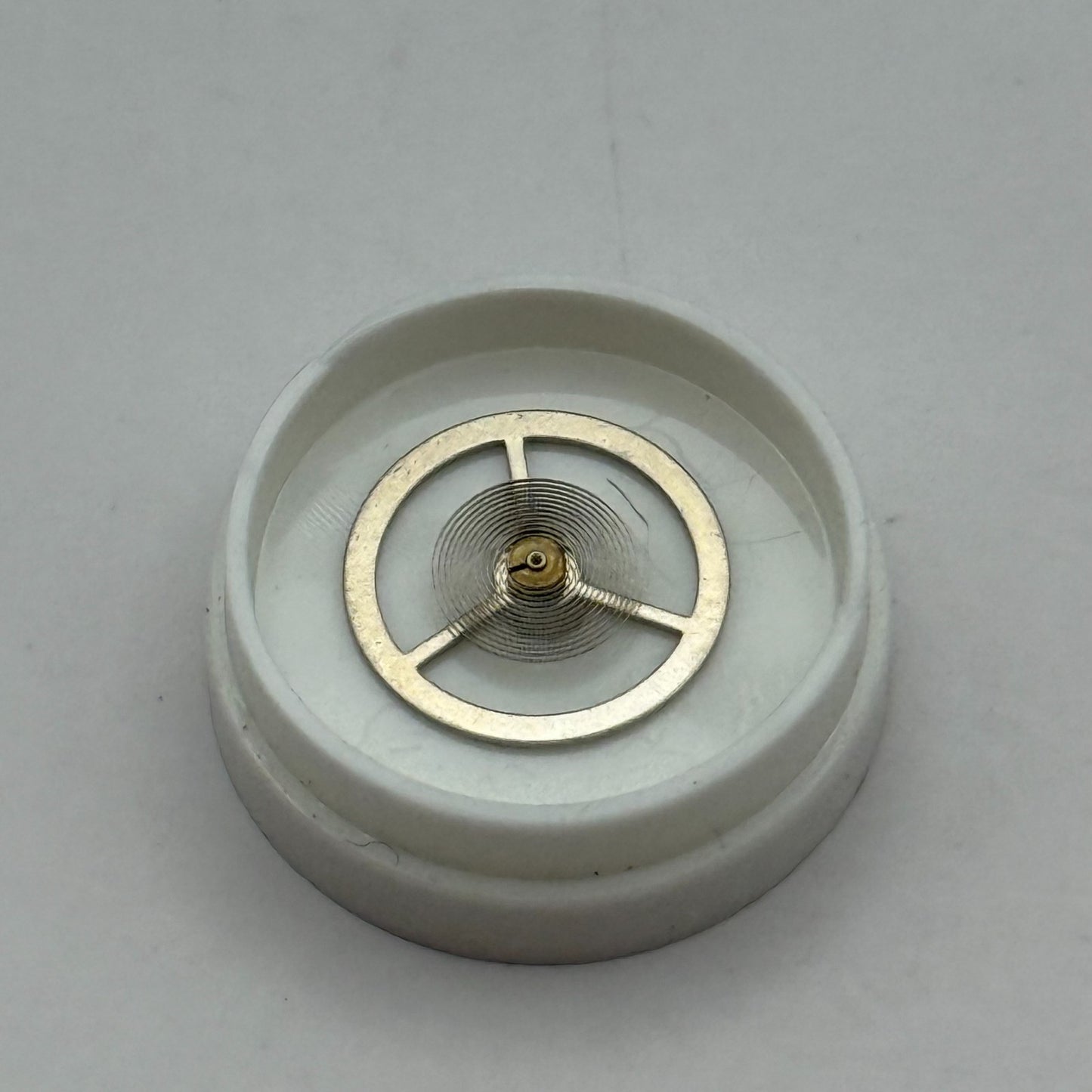 ES 50 Balance Complete 12’’’ a dgt. Renata 1400 Watch Movement Parts Vintage