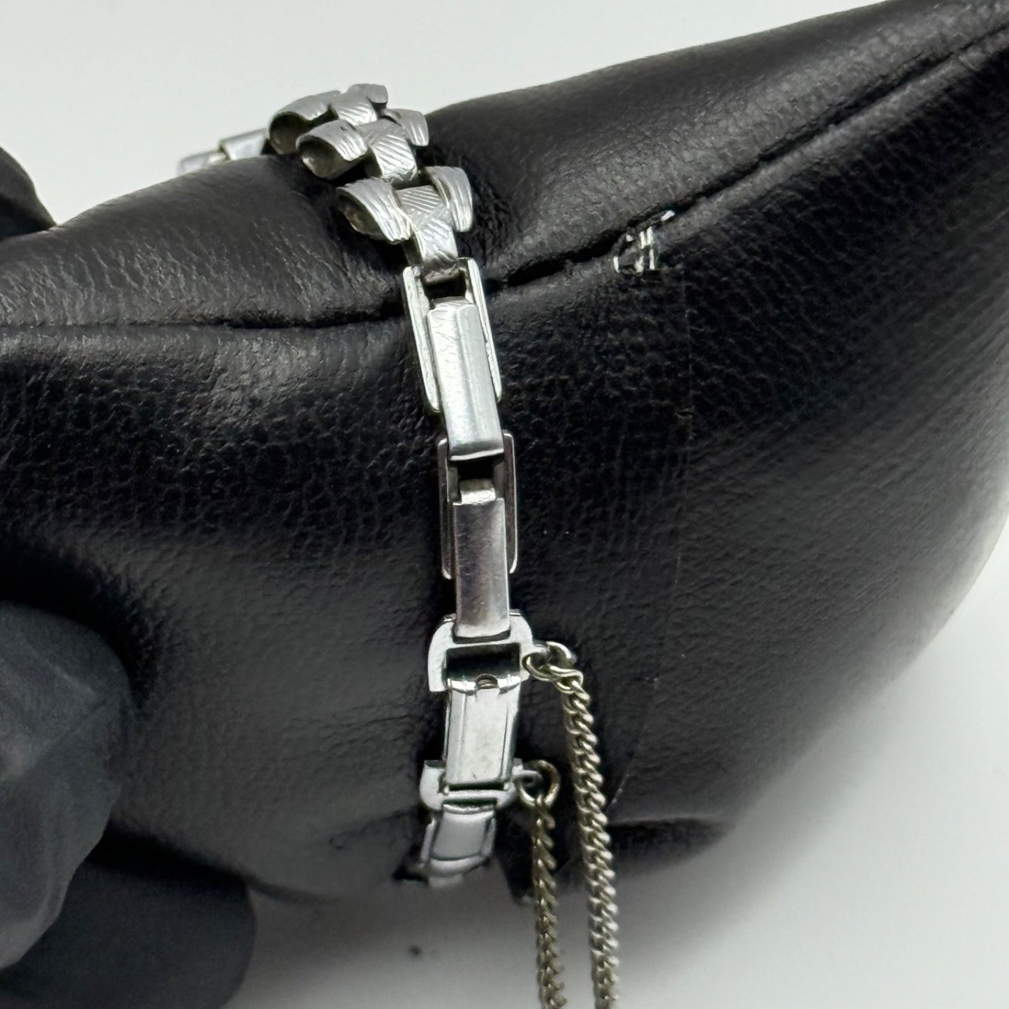 17mm Vintage Oris Ladies Swiss Prima Bracelet Manual Wind Watch PARTS / REPAIR