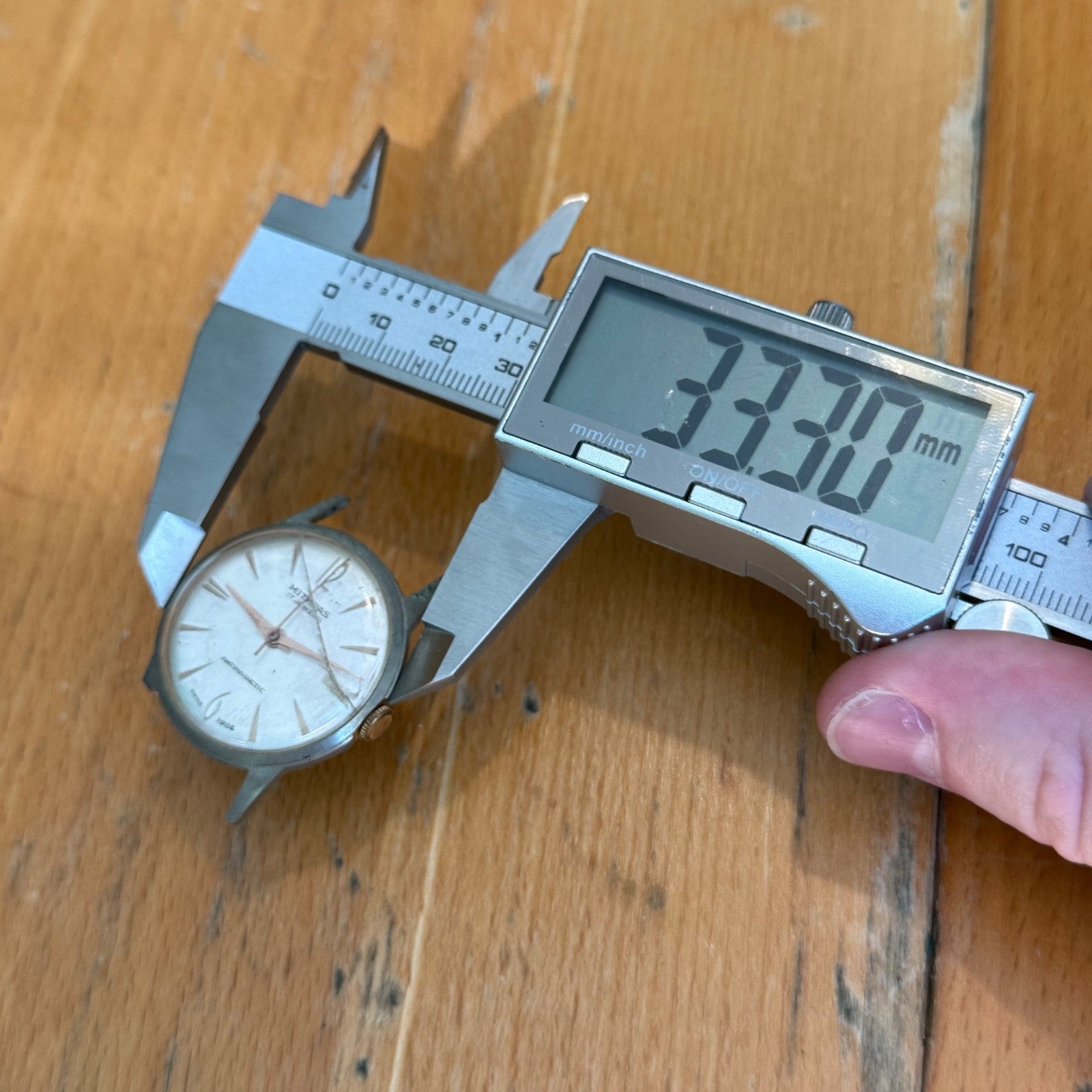 33mm Vintage Mithras 17 Jewels Unidentified Swiss Manual Wind Watch FOR PARTS