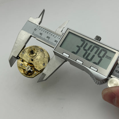 35.9mm Antique Interesting Key Wound Pocket Watch Movement PARTS REPAIR SPARES
