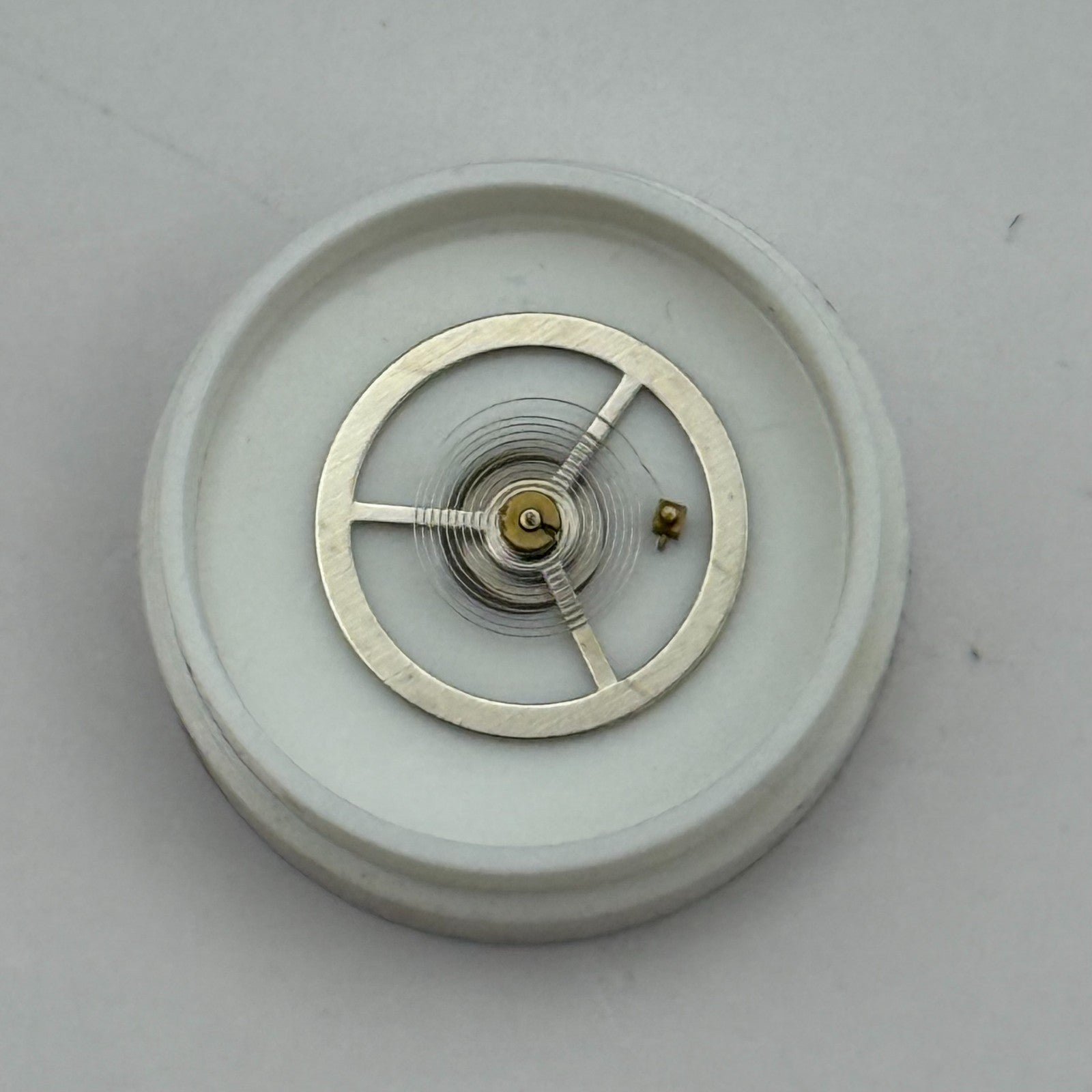 Brac 500 512 528 Balance Wheel Complete And Spring 1819 M Watch Movement Parts 