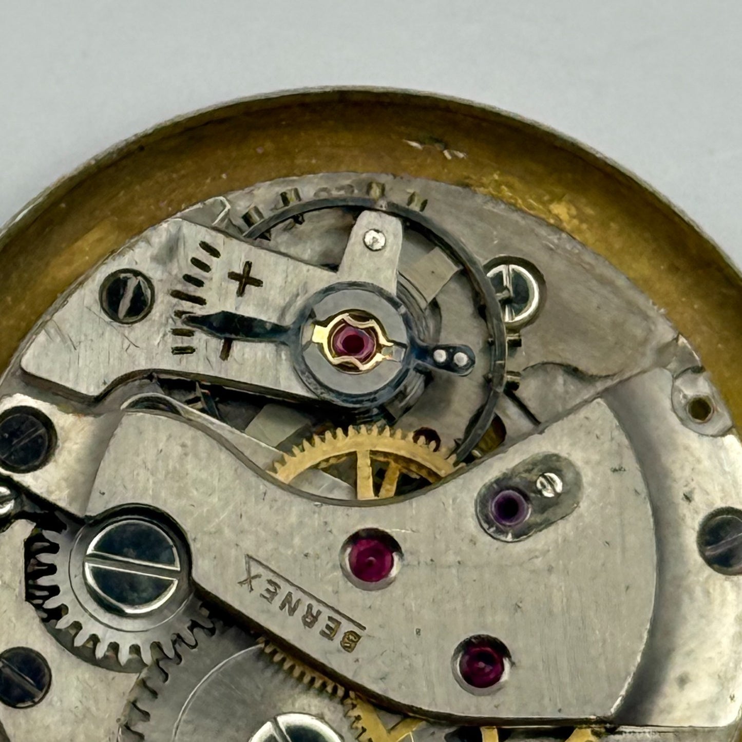 FHF 28 Watch Movement Bernex Manual Wind Vintage Swiss Parts Repair 23.6mm