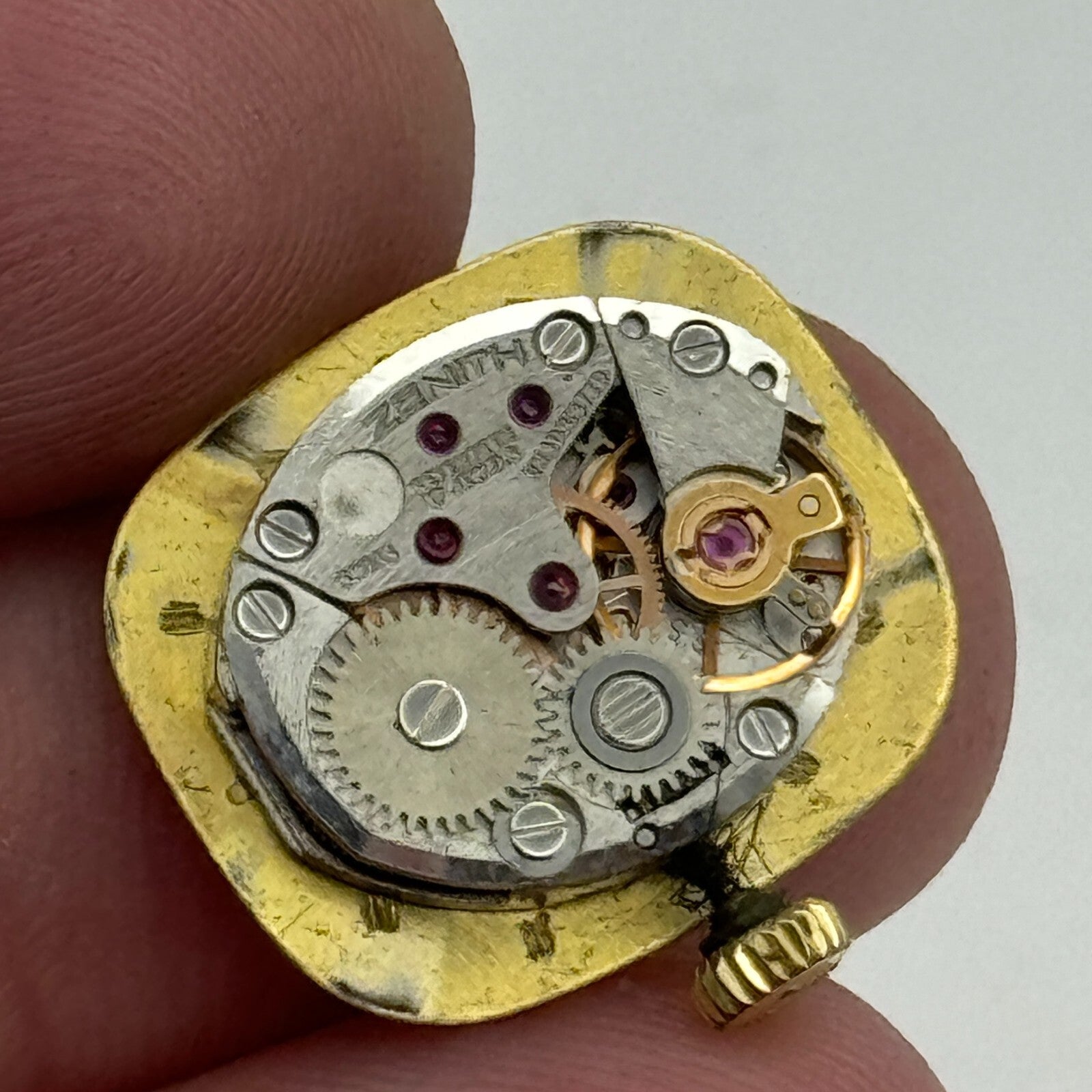 12.9mm Ladies Zenith Cal 16.5 Manual Wind Watch Movement Swiss Vintage PARTS