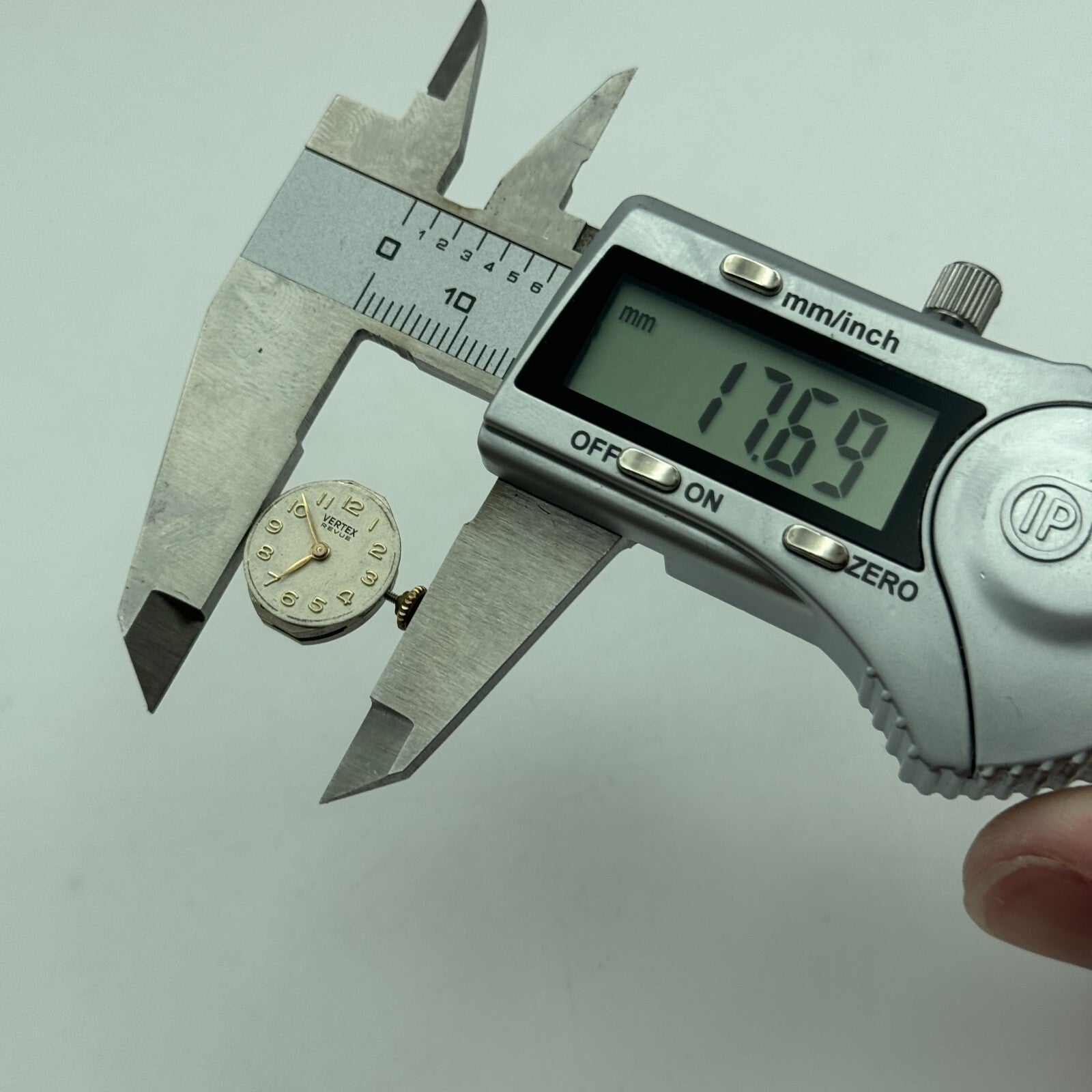 13mm Ladies Running Vertex Revue 205 Swiss Manual Wind Watch Movement PARTS