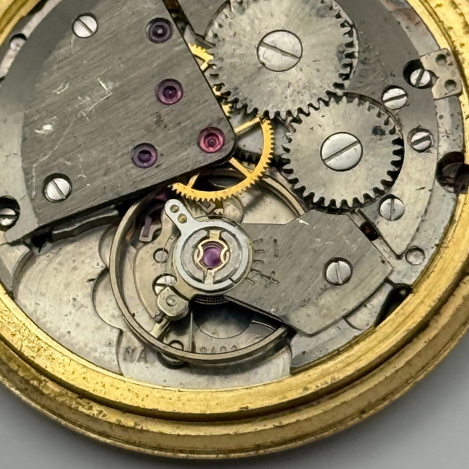 ETA 2408 Date Watch Movement UNO Manual Wind Vintage Swiss Parts Repair 31.8mm