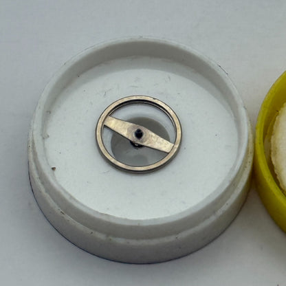 BRAC 2021 2051 Balance Complete Renata Watch Movement Parts Vintage Damaged