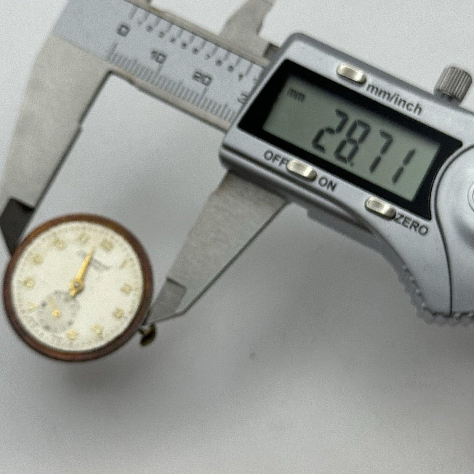 25.1mm Manual Wind AS 1002 984 Accurist Watch Movement Restoration Parts Repair
