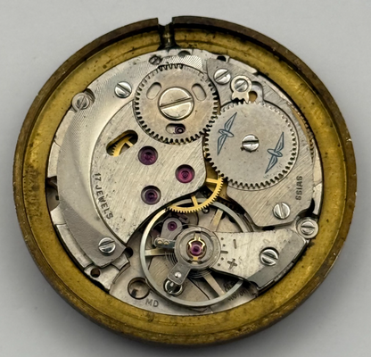 AS 1900/01 Watch Movement Rotary Manual Wind Vintage Swiss Parts Repair 25.2mm