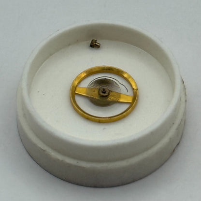 BFG 927 Balance Complete 6 3/4 - 8''' Renata No Unclear M Watch Movement DAMAGED