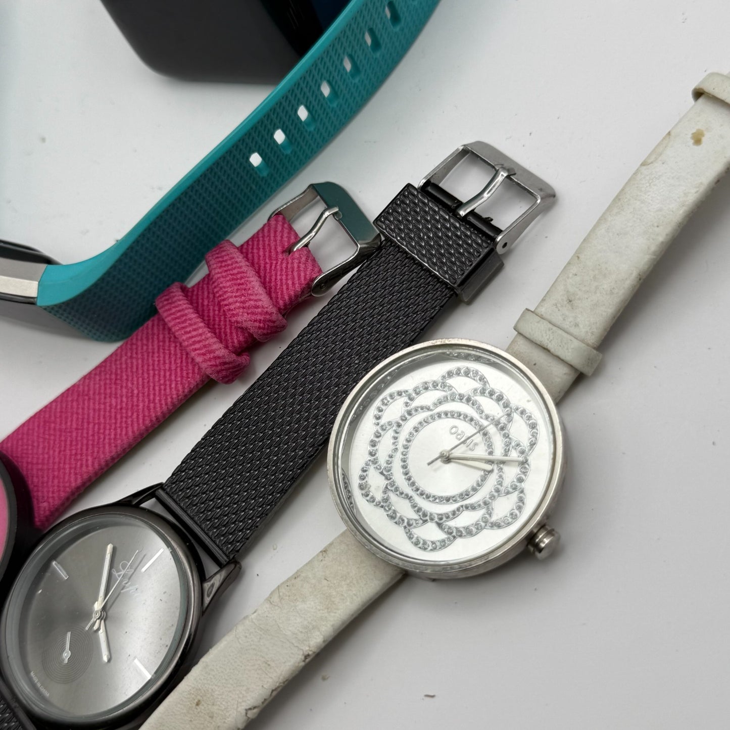 Bundle Of 15 Quartz Watches Job Lot Modern / Vintage Untested Parts / Repair