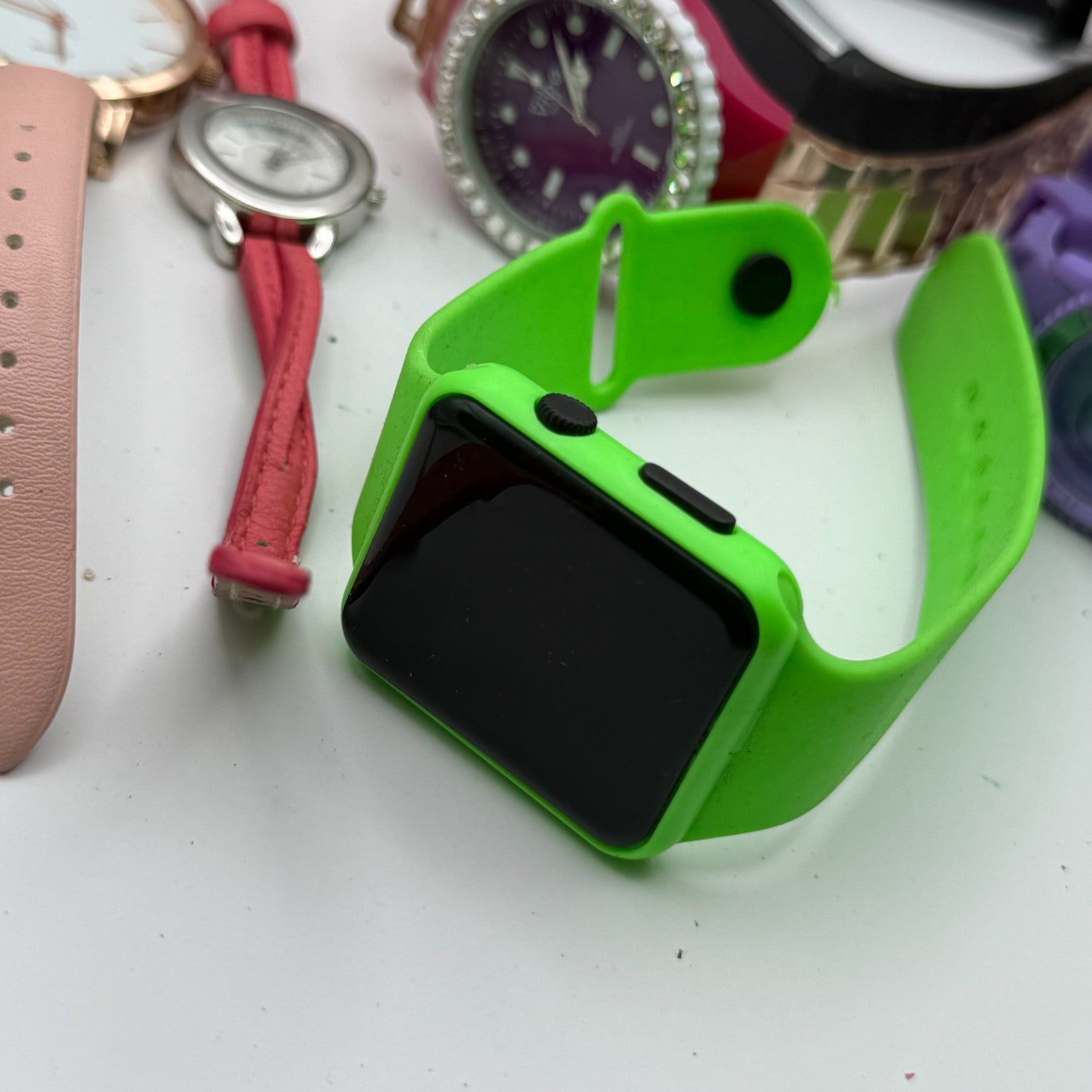 Bundle Of 15 Quartz Watches Job Lot Modern / Vintage Untested Parts / Repair