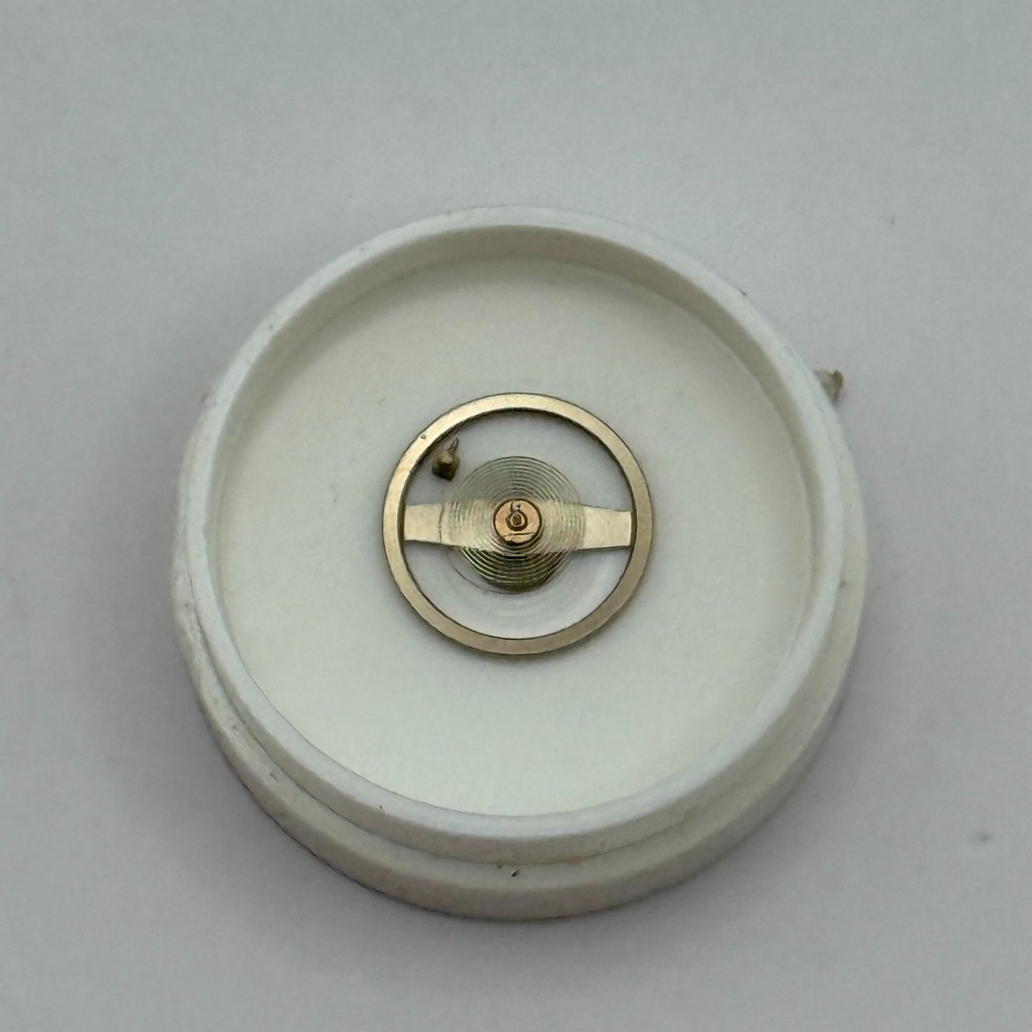 Brac 2051 Balance Wheel Complete And Spring  5¼’’’ 69 M Watch Movement Parts NOS