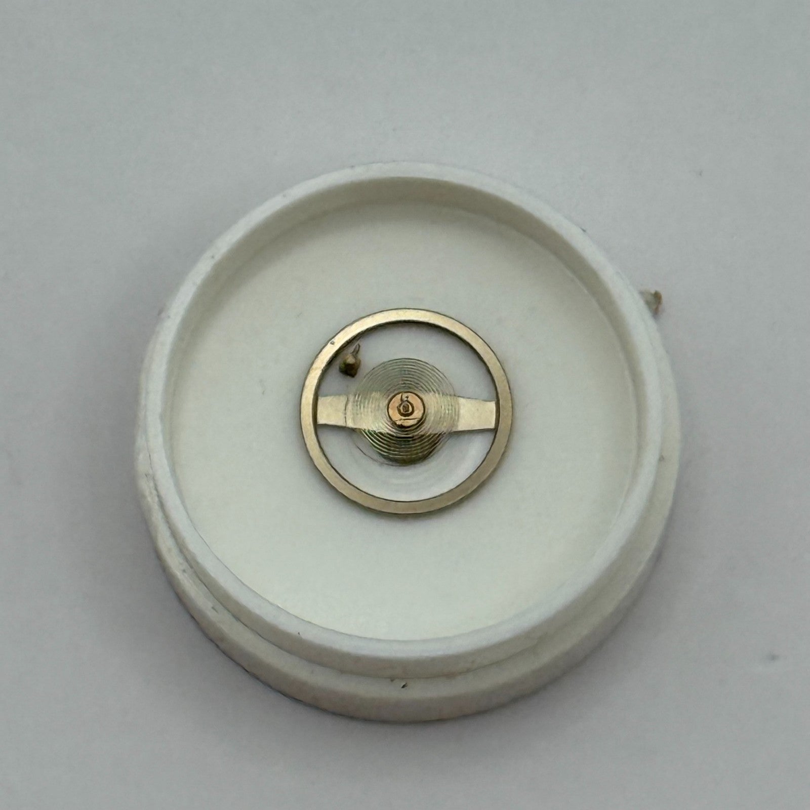 Brac 2051 Balance Wheel Complete And Spring  5¼’’’ 69 M Watch Movement Parts NOS