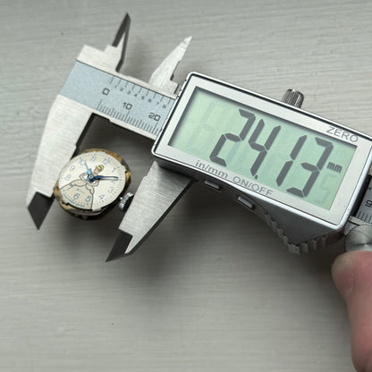 Vintage 1950s Timex Cinderella Great Britain Manual Wind Watch PARTS / REPAIR