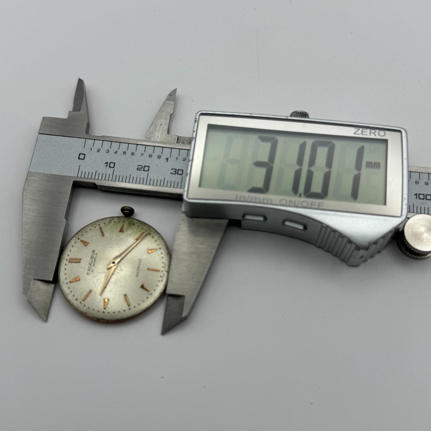 FHF 72 Watch Movement Excalibur Manual Wind Vintage Swiss Parts Repair 31mm