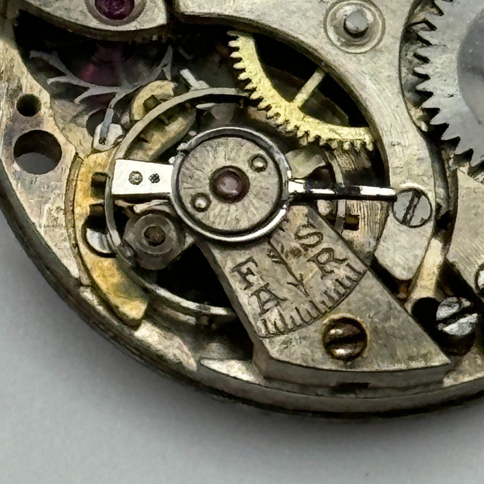 23.6mm Waleti SPG 15 Jewel Manual Wind Watch Movement Swiss Vintage PARTS REPAIR