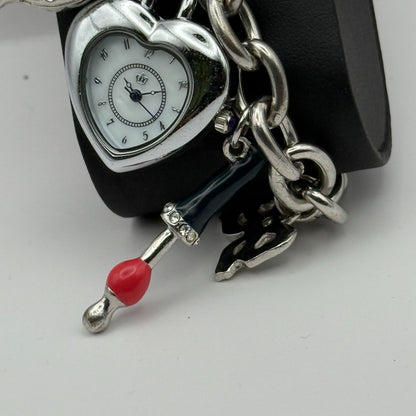 Ladies Quartz Watch Heart Dial Silver Tone Bracelet Stylish Charms Working 28mm