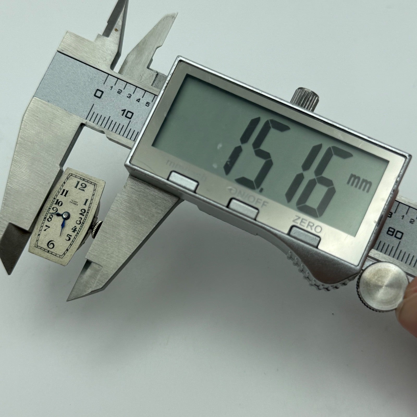 Running Vintage Zenith Tilden Thurber High Grade Oval Tank Watch Movement Manual