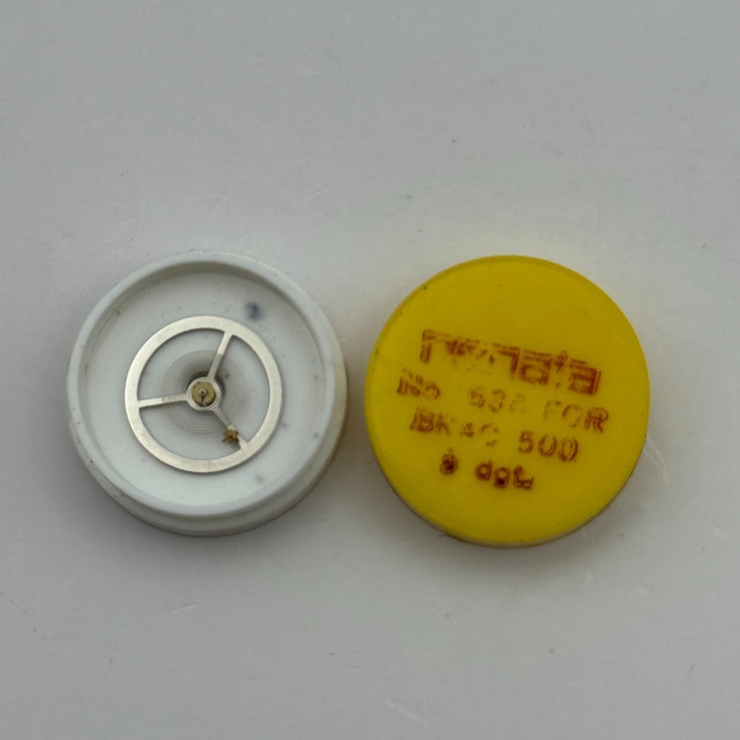 Brac 500 Balance Wheel Complete And Spring  696 Watch Movement Parts NOS