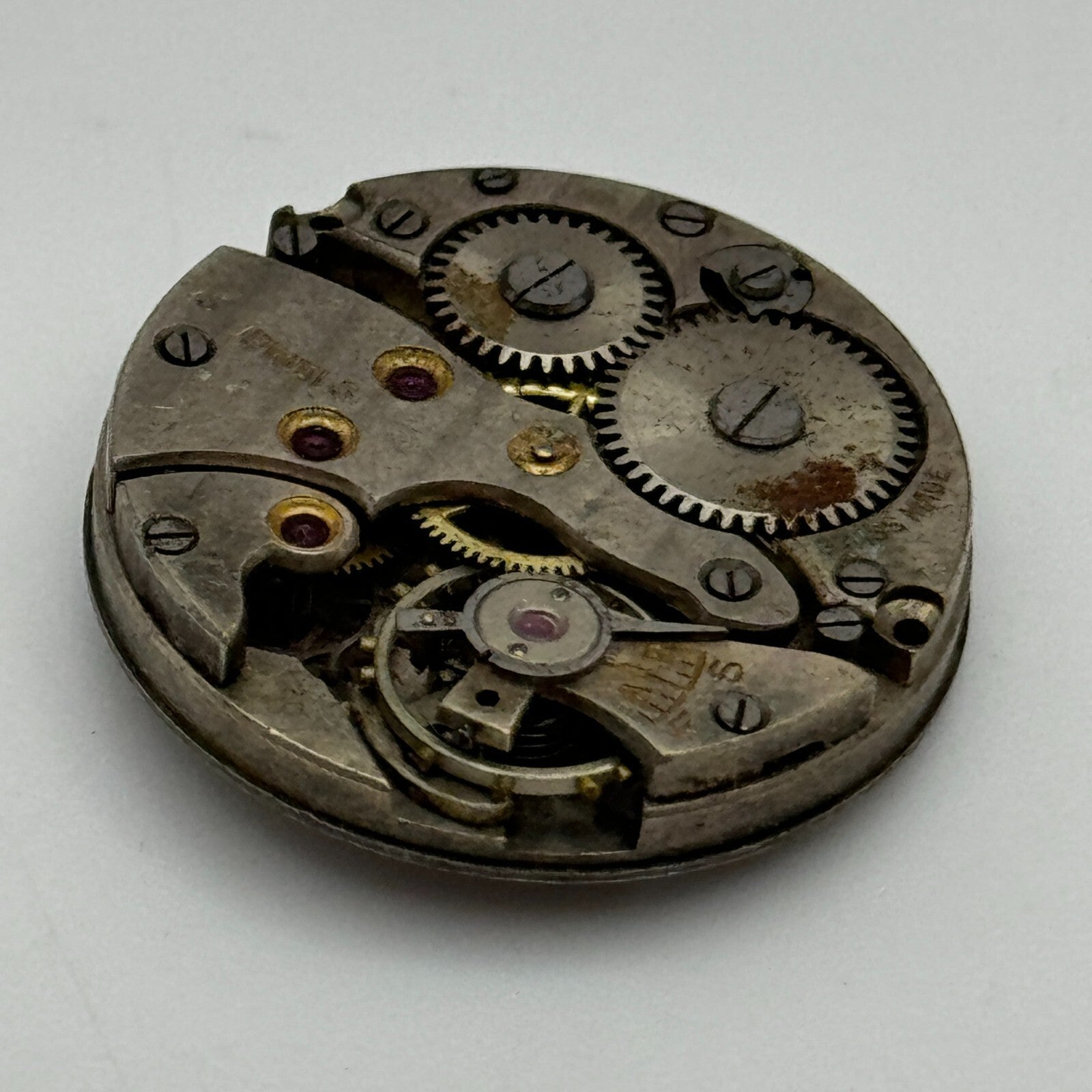 23.6mm Unidentified 15 Jewels Manual Wind Watch Movement Swiss Vintage PARTS