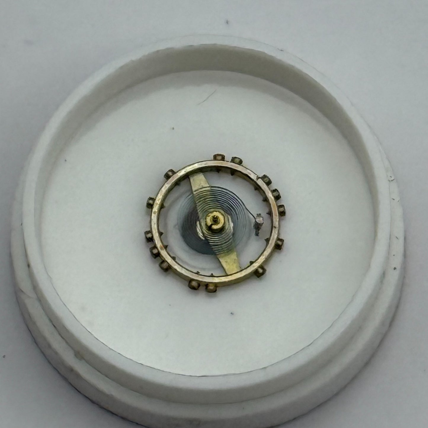AS 976 1012 Balance Wheel Complete And Spring  29 M Watch Movement Parts NOS