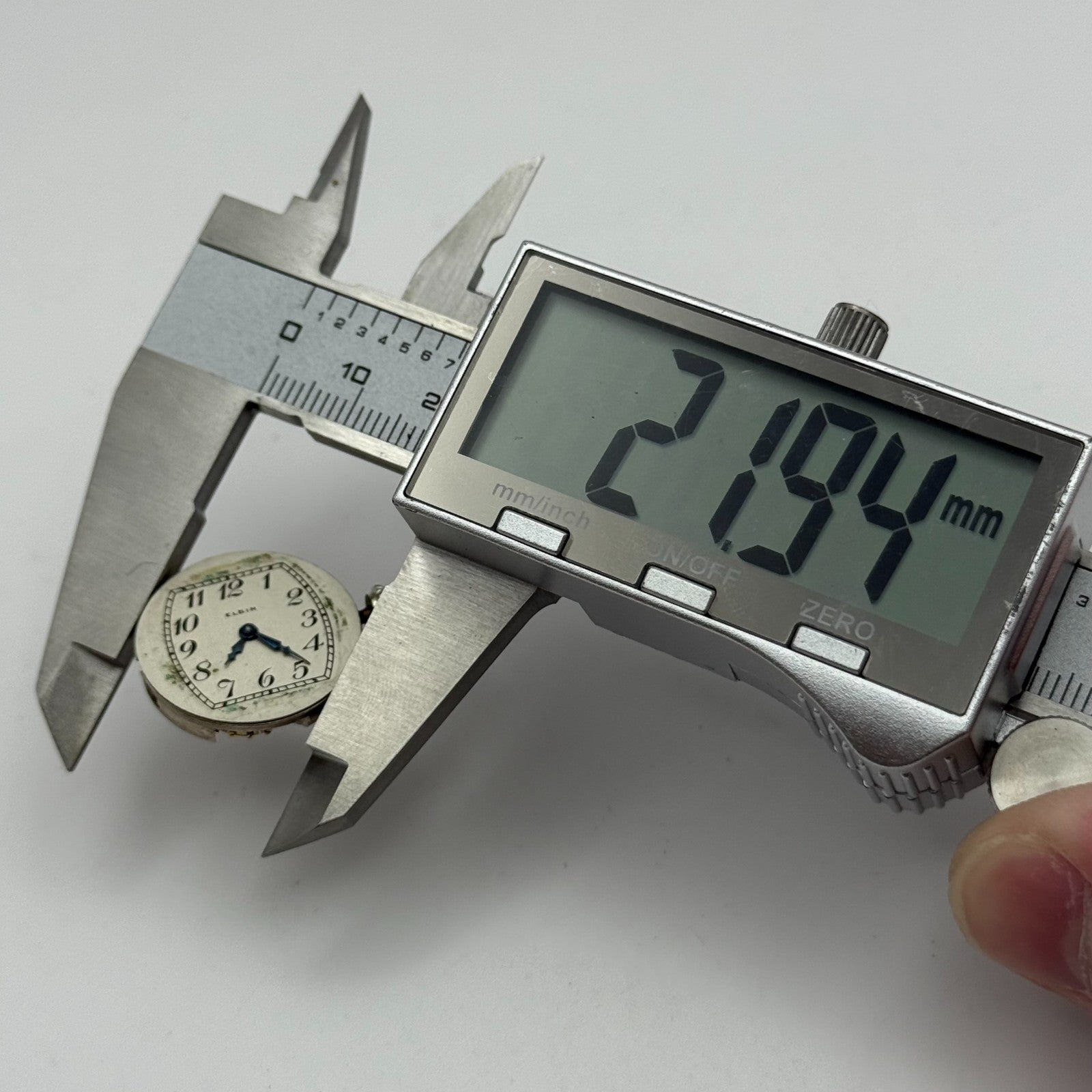 1925 Antique 10/0s Elgin 444 Model 4 American Watch Movement PARTS REPAIR