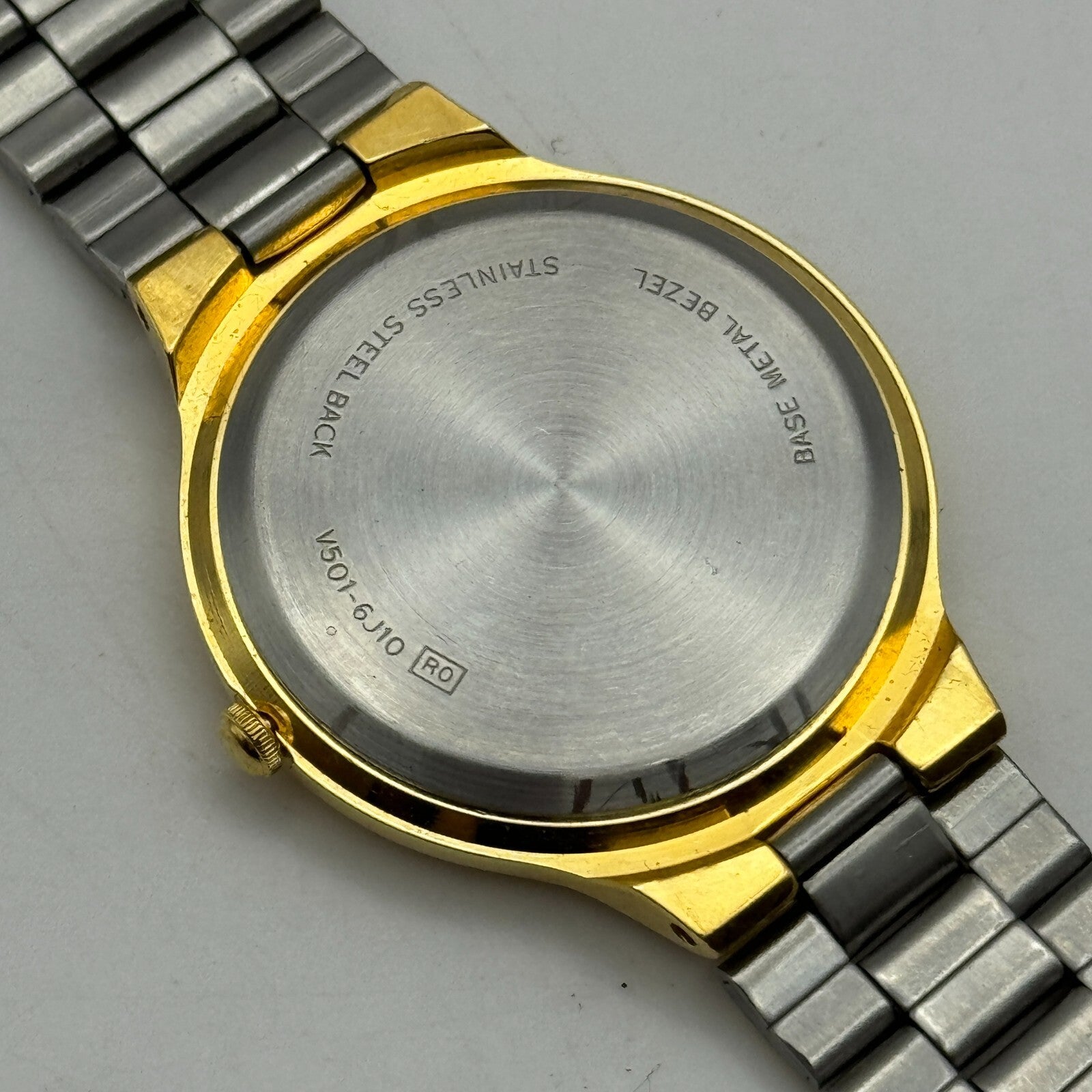 32mm Working Lorus V501-6J10 Quartz Watch Gold Tone New Battery 7.5 Inches