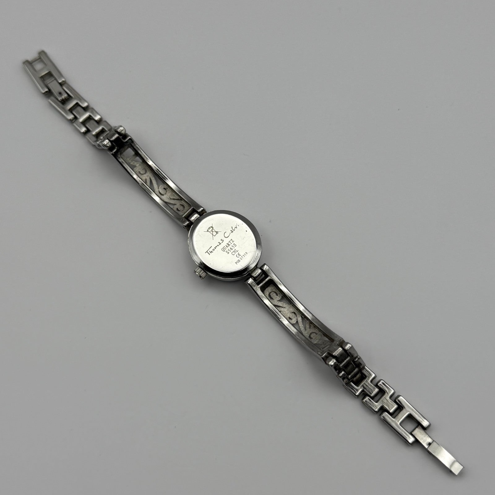Thomas Calvi Ladies Quartz Watch Oval Dial Silver Tone Bracelet Working 21mm