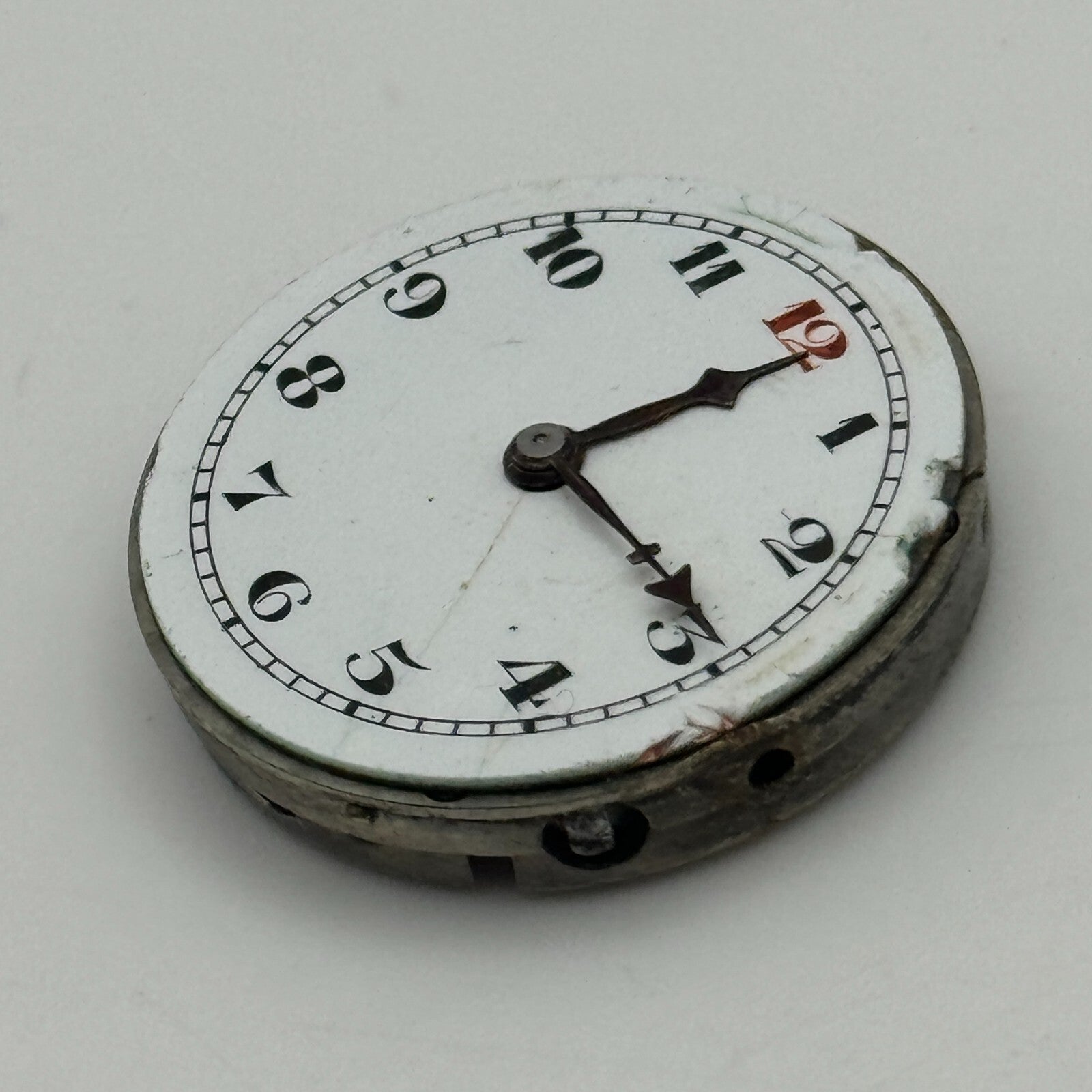 23.7mm Unidentified 15 Jewels Swiss Trench Watch Movement Manual Wind PARTS