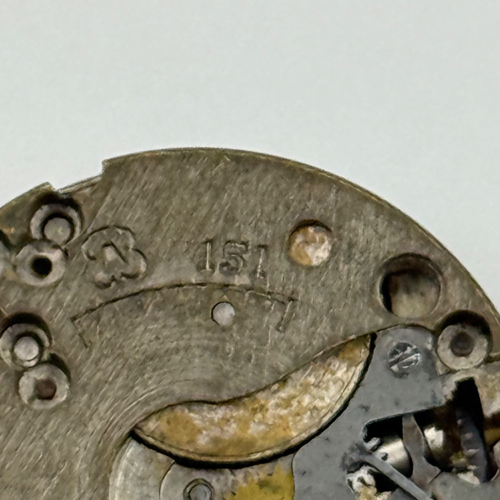 Arogno A151 Watch Movement Manual Wind Vintage Incomplete Parts Repair 23.6mm