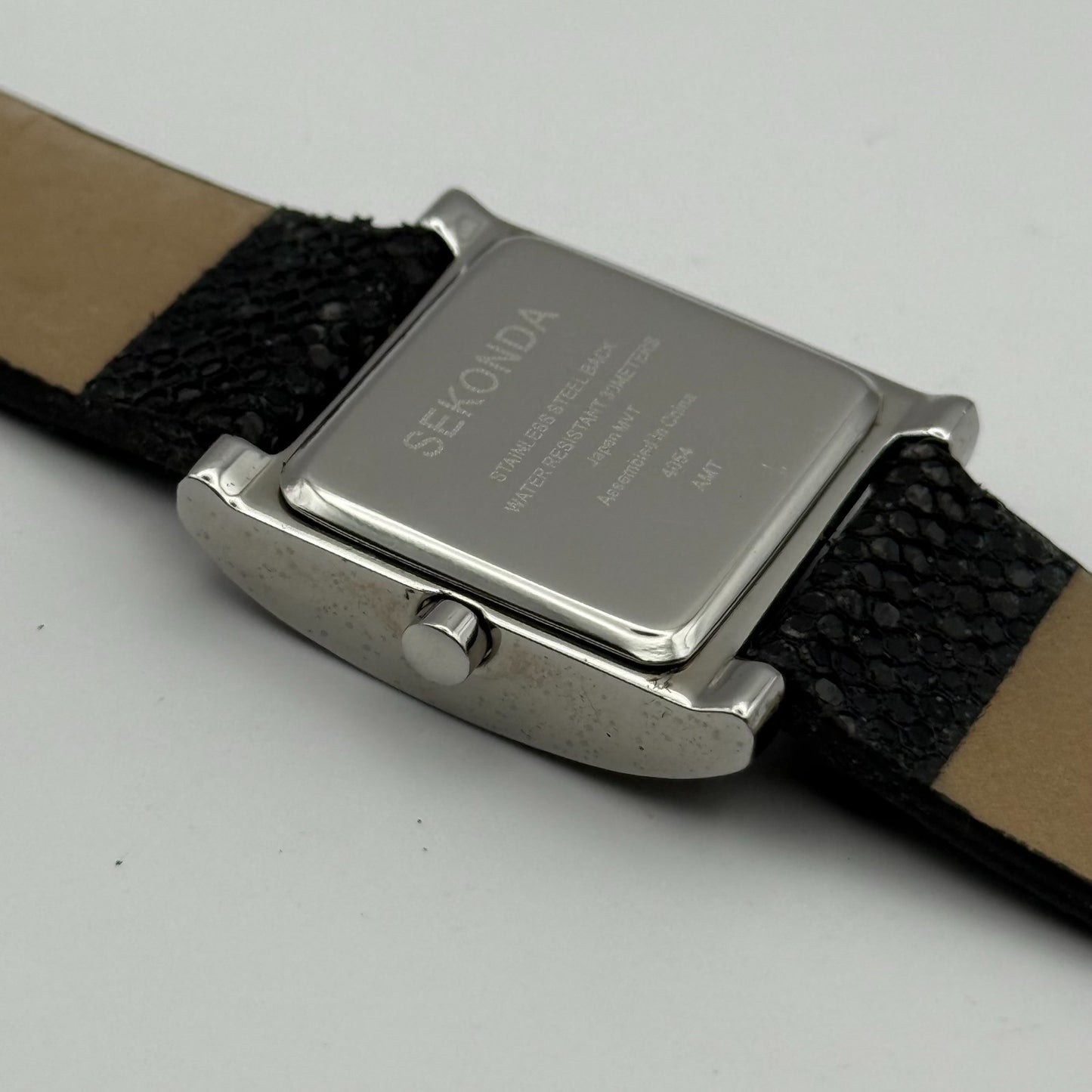 Sekonda Ladies Quartz Watch Black Dial Crystal Accents Bezel Japan Working 25mm