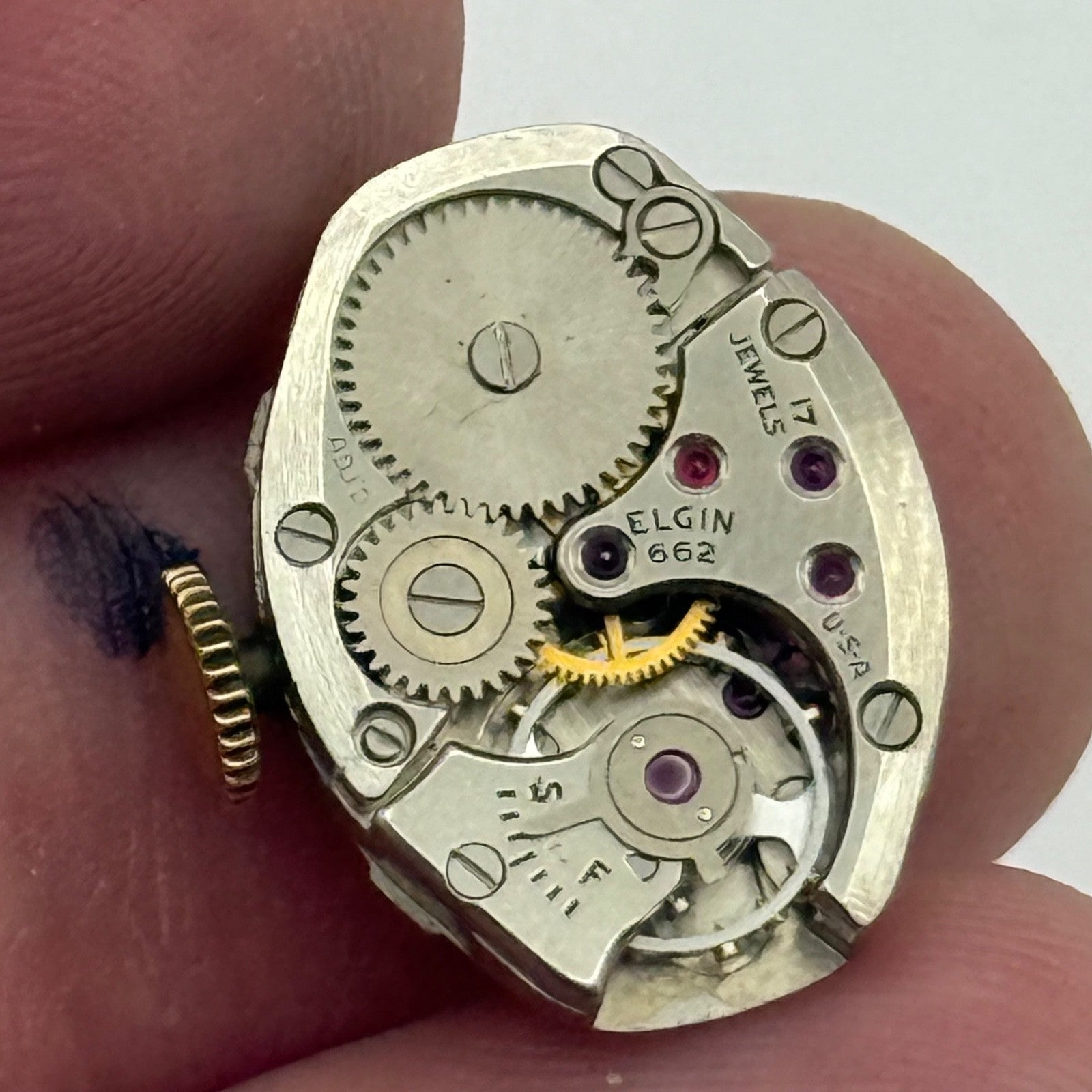 Elgin 662 Watch Movement 17 Jewels USA Vintage American Parts Repair 14.3mm