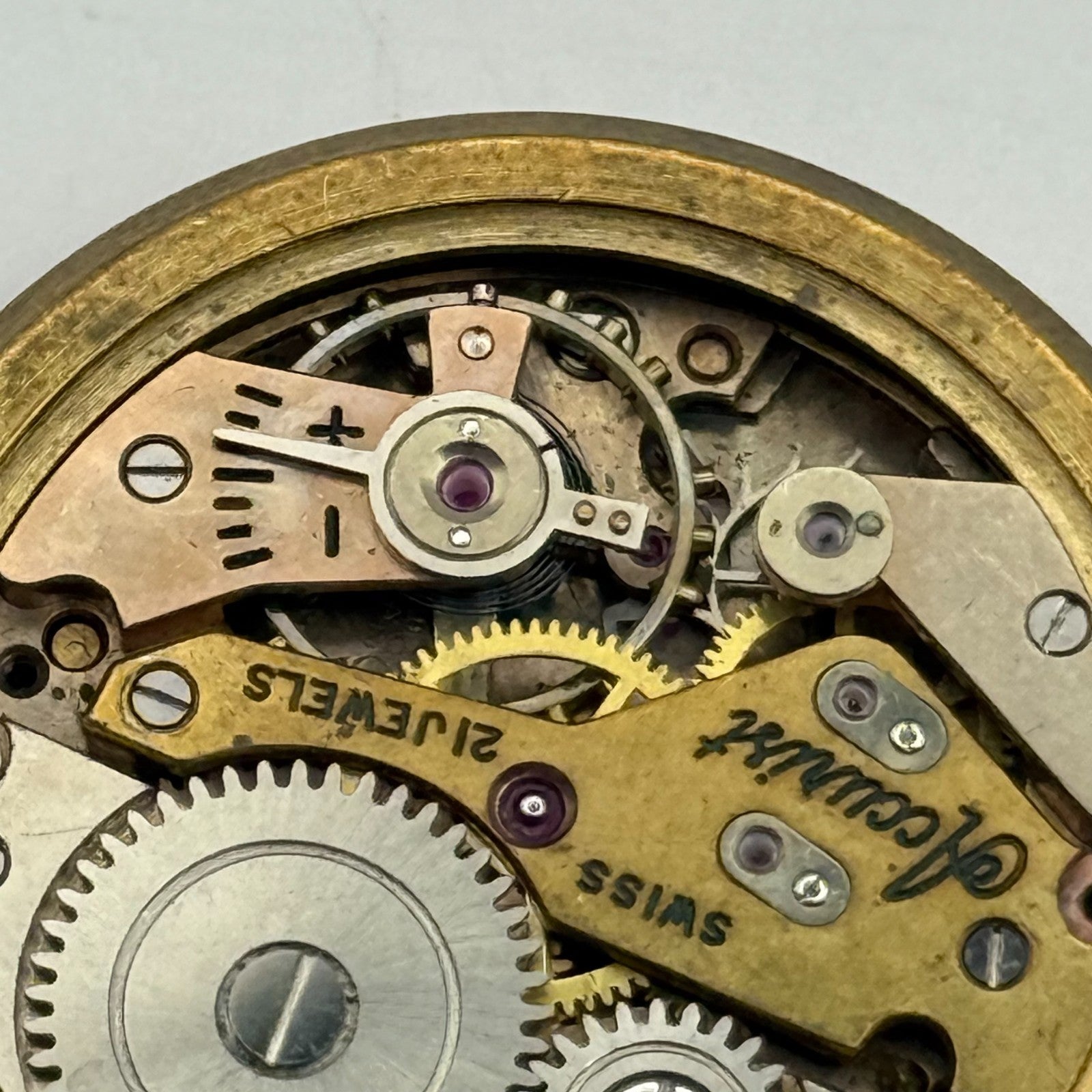 AS 1002 984 Watch Movement Accurist Manual Wind Vintage Parts Repair 29.8mm