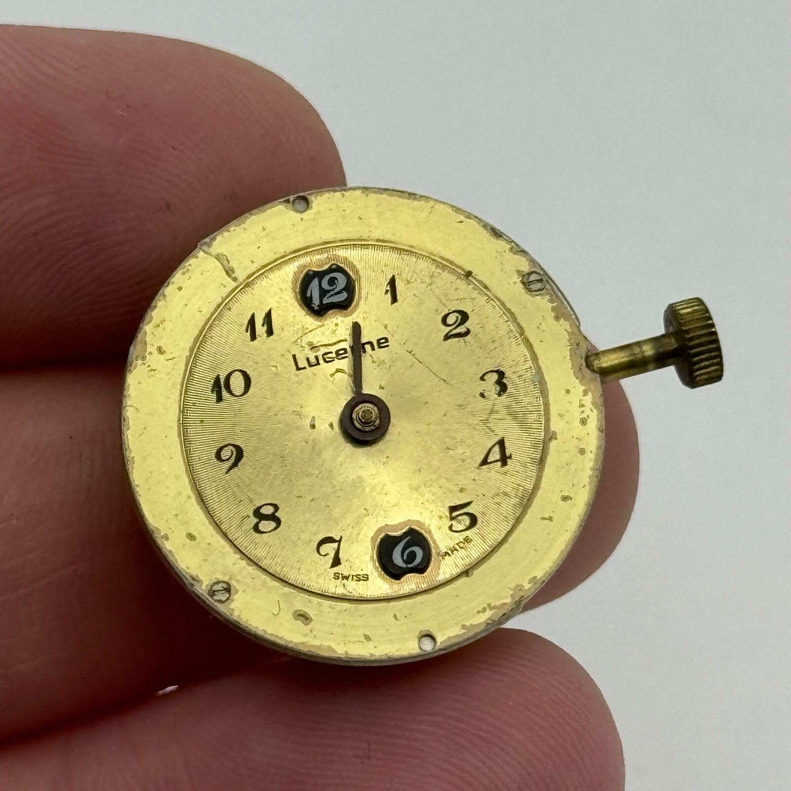 23.6mm Lucerne Basis Watch ZZ Manual Wind Swiss Watch Movement Vintage PARTS