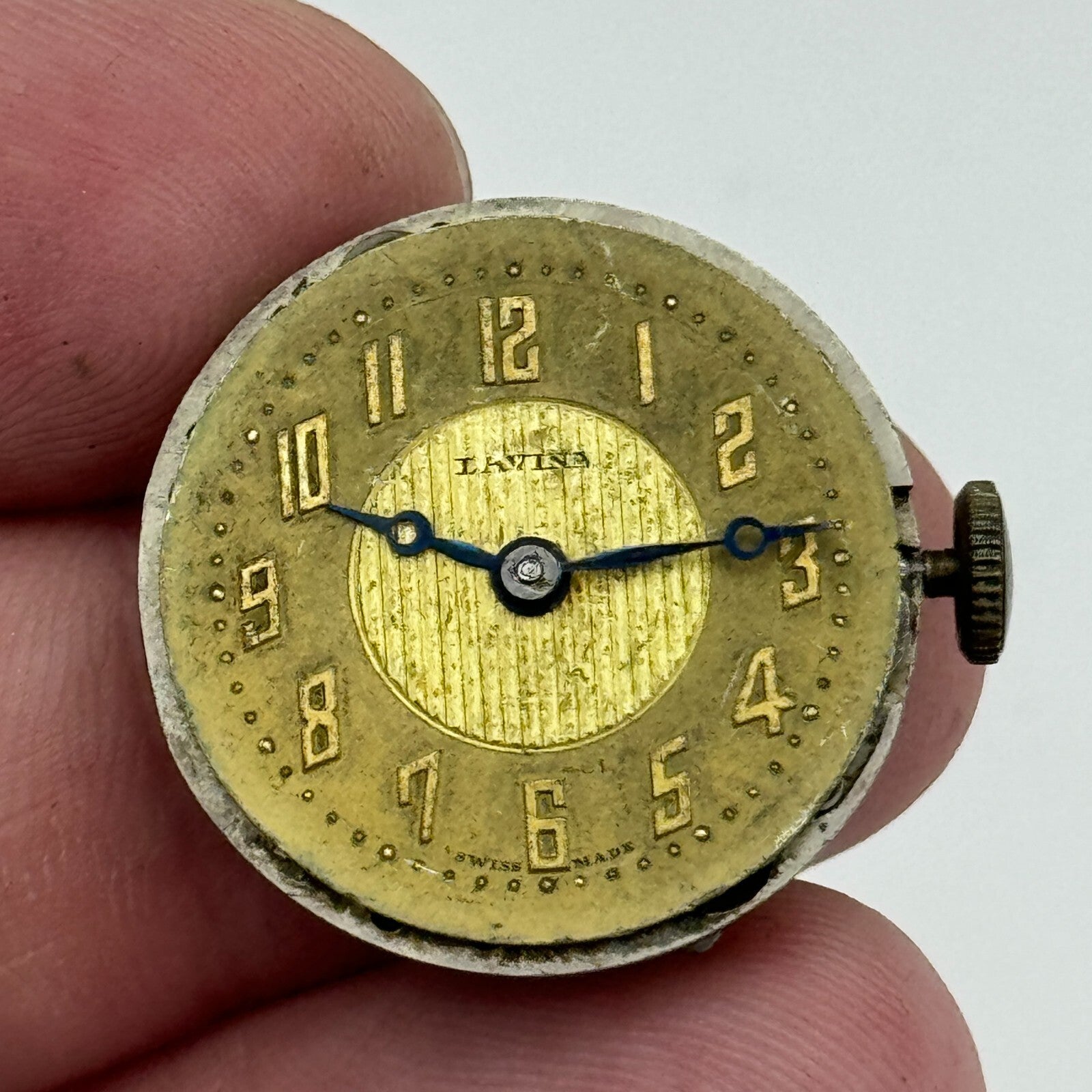 23.6mm Running Lavina Cal 705 Manual Wind Watch Movement Swiss Vintage PARTS