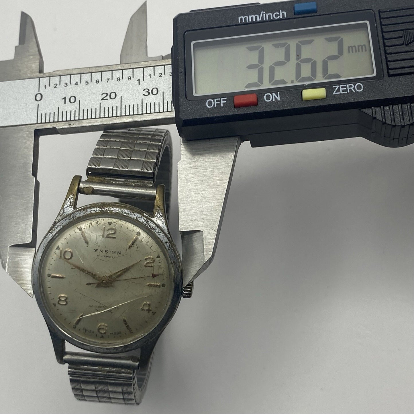 32mm Manual Wind Ensign Sweep Seconds Hand Watch NON WORKING FOR PARTS